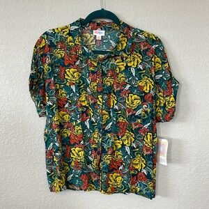 LuLaRoe Amy button front top. Women’s XS. NWT. tropical, green, yellow, orange
